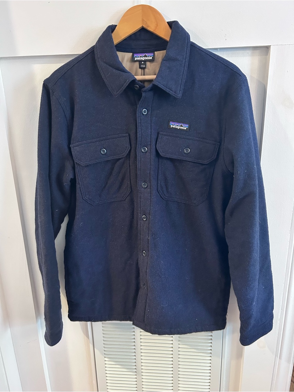 Patagonia Insulated Fjord Flannel Jacket Navy Blue - Picture 1 of 4